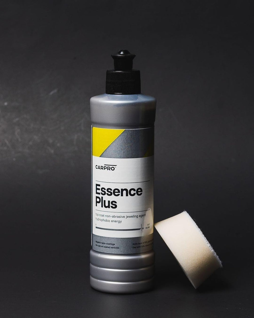 CARPRO Essence Plus Non-Abrasive Gloss Agent, SiO2, Blend of Ceramic Coat Rep...