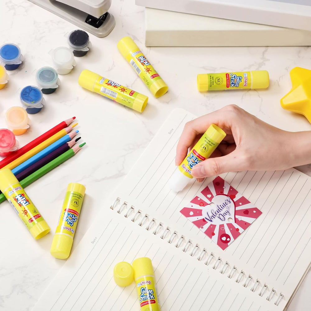 Zubebe 0.25 oz White Glue Sticks in Bulk for Classroom Crafts, 200 Pcs