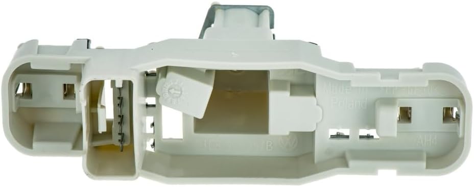 1 pcs New Outer Corner Tail Lamp Bulb Holder for VW 2009-2012 3C8945257B