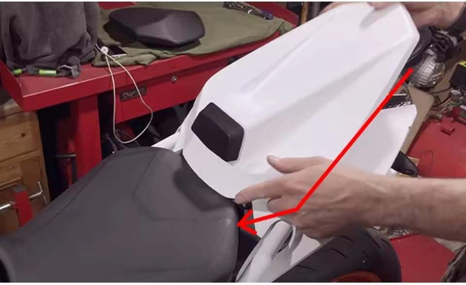 Motorcycle Seat Cover Cowl Fairing Rear Passenger Pillion for K-TM 125 250 390 Duke 2017-2025 2018 2019 2020 2021 2022 Duke 390 (Carbon Look)