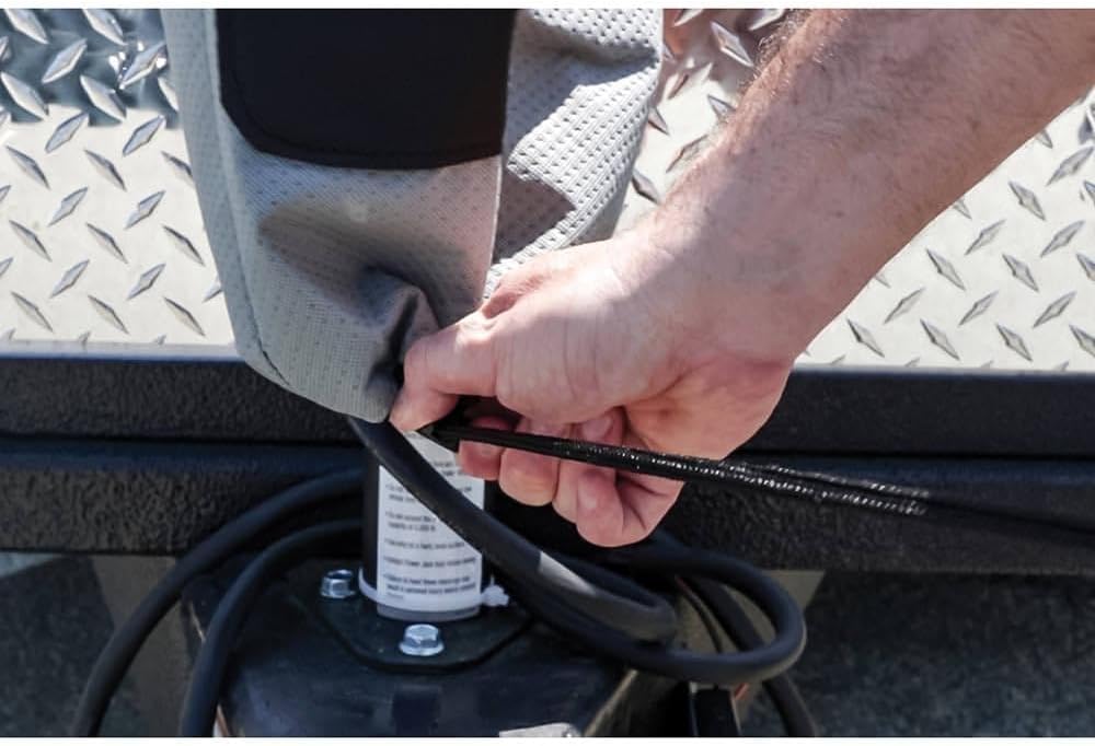 Camco EAZ-Lift Electric Tongue Jack Head Cover - Features 3 Layers of Water-Resilient Breathable Material & Adjustable Drawstring Closure - Measures 18” (H) x 7.5” (W) x 8.5” (L) (48356)