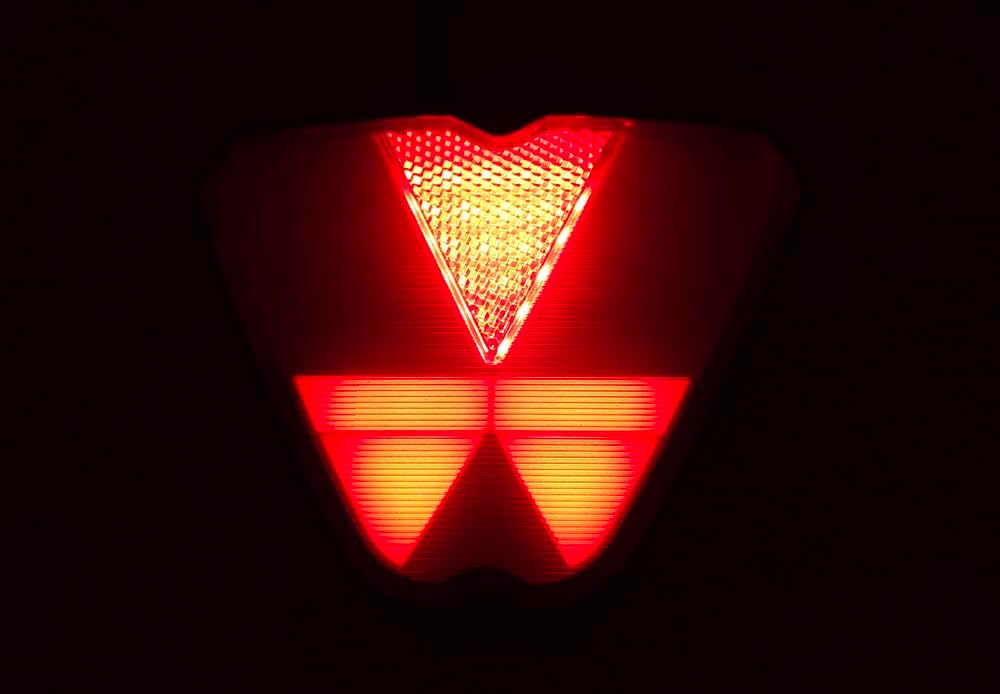 Towing Trailer Hitch Cover Tow Hitch Red LED Brake Light Sequential Turn Signal Lamp V Shape Strobe Flash for 2" Receiver SUV Pickup Truck