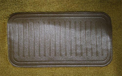 Molded Cutpile Complete Carpet Flooring fits 1986-1986 Nissan 720 Regular Cab (Black)