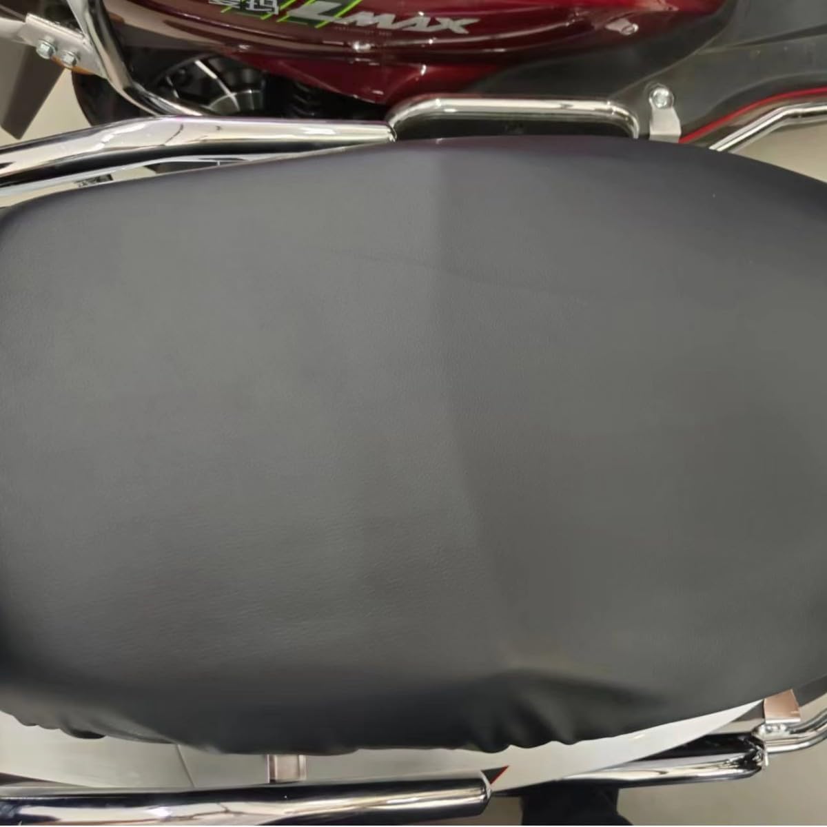 Motorcycle Seat Cover, Universal Seat Cover Soft Anti-Slip Cushion Seat Elastic Seat Cover Waterproof Heat-Insulating Sun-Proof Seat Pad for Dirt Bike Motorcycle Scooter Motorbike