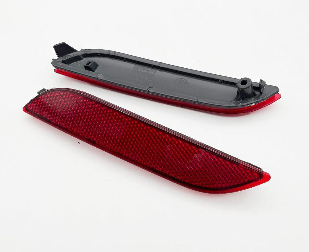 Rear Bumper Lights Lamp Reflector Lamp For Toyota Camry 2018-2021 | Rear Bumper Lights Lamp Reflector Lamp For Toyota Camry 2018 2019 2020 2021 Tail Red Lens reflection effect