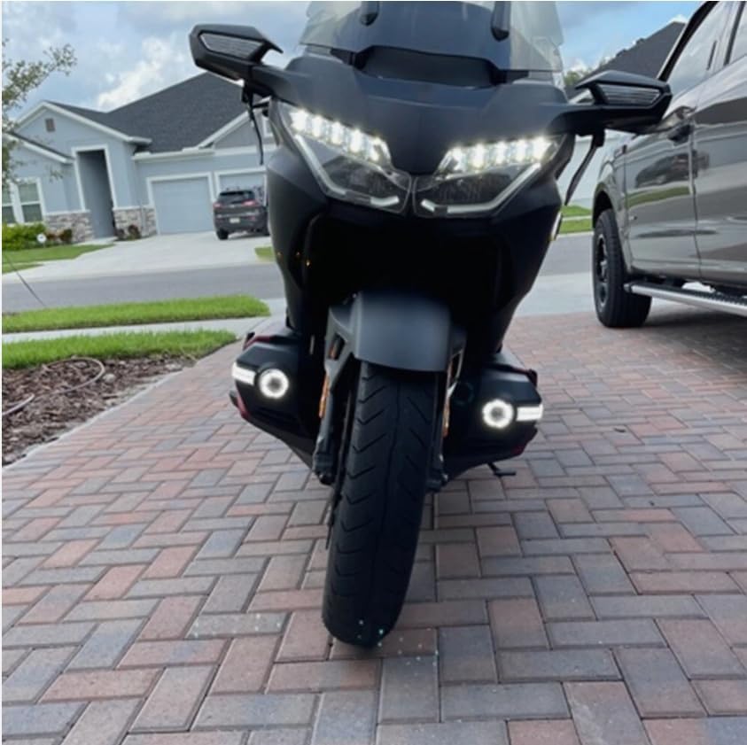 LED Fog Light Side Auxiliary Decorative Cowl Lights Ultra-Bright Seamless Sequential Turn Signal Lamps For Honda Goldwing 1800 GL1800 2018-2025 Motorcycle Accessories(Smoke Grey Lens)