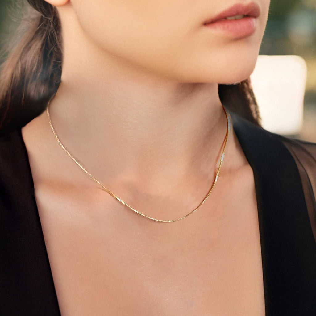 everyday elegance 10k gold box chain necklace for shown in use