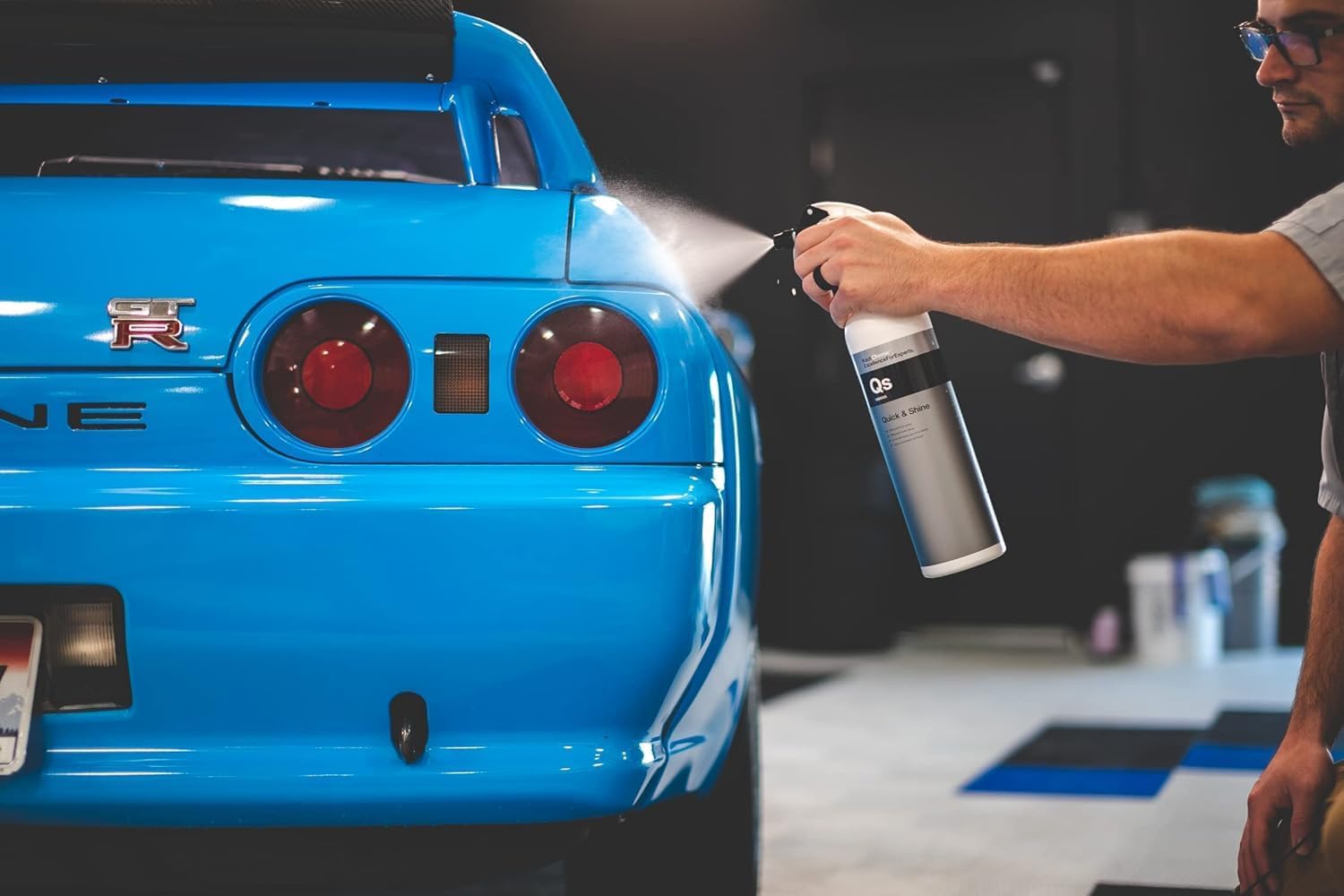 KOCHCHEMIE Quick & Shine Allround Finish Spray - Cleans, Maintains, and Preserves All Smooth and Painted Surfaces; Ideal for Quick Finishing and Showroom Exhibition Use (1 Liter)