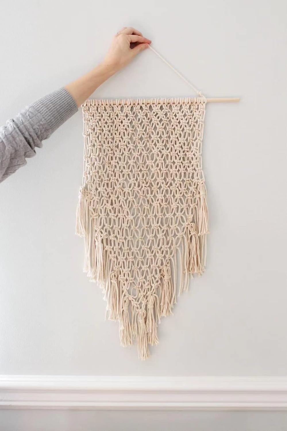 HOMEBOBO Macrame Cord 3mm x 220Yards (656Feet),Natural Cotton Macrame Rope - 4 Strands Twisted Macrame Cotton Cord for Wall Hanging,Plant Hangers,Crafts,Gift Wrapping and Wedding Decorations,Black