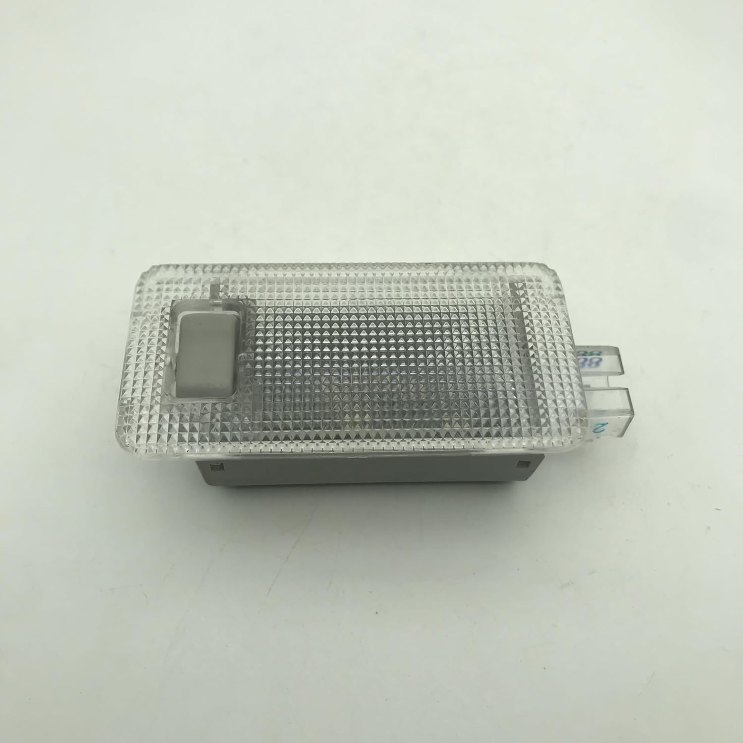 81250-48010 Luggage Comparment Lamp(Rear Trunk Lamp), for: scion xb, prius, ct200h is250/350, isf, is250c/350c, venza, gs series, rx330/50, rx400h, highlander(nap), nx series, rav4, lx570