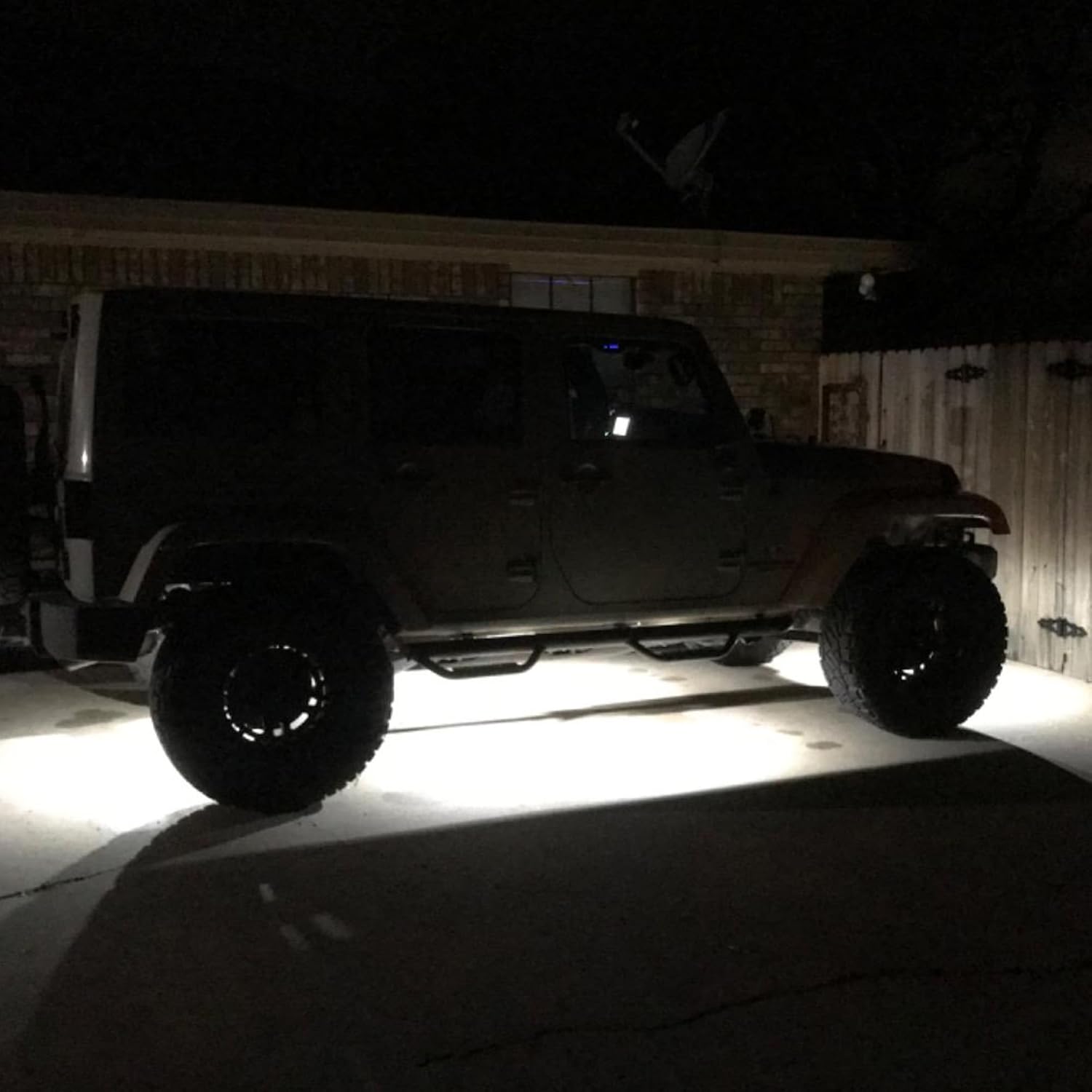 SUNPIE 12 Pods 6000K Magnetic White Rock Lights with 4M Extension Wires | Wide beam angle, includes switch wire, quick connect plugs, 49 chips, IP67, fits trucks, SUV, ATV, UTV, trailer, boats