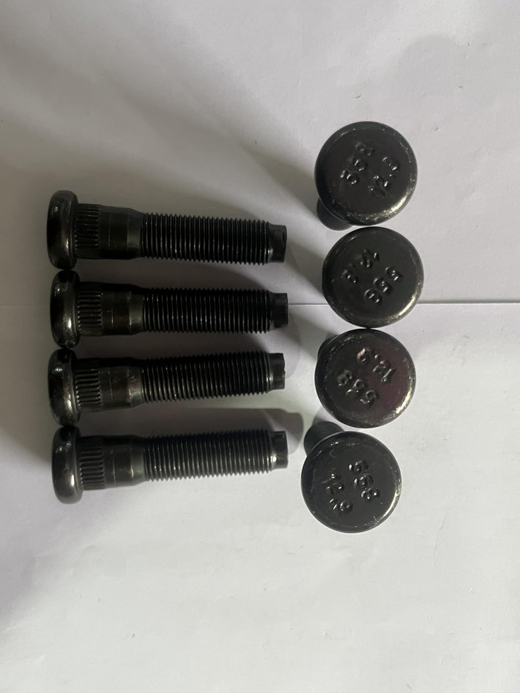 8pcs 9/16-18 Serrated Wheel Lug Stud Bolts 610-558 2.5 in. UHL Replacement for 2003-2011 Dodge Ram 2500 3500 Rear