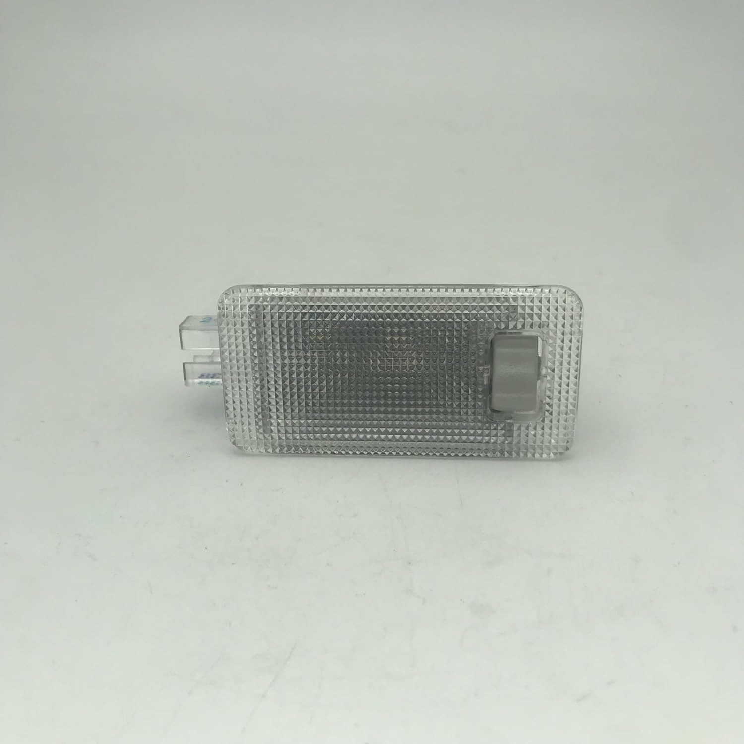 81250-48010 Luggage Comparment Lamp(Rear Trunk Lamp), for: scion xb, prius, ct200h is250/350, isf, is250c/350c, venza, gs series, rx330/50, rx400h, highlander(nap), nx series, rav4, lx570