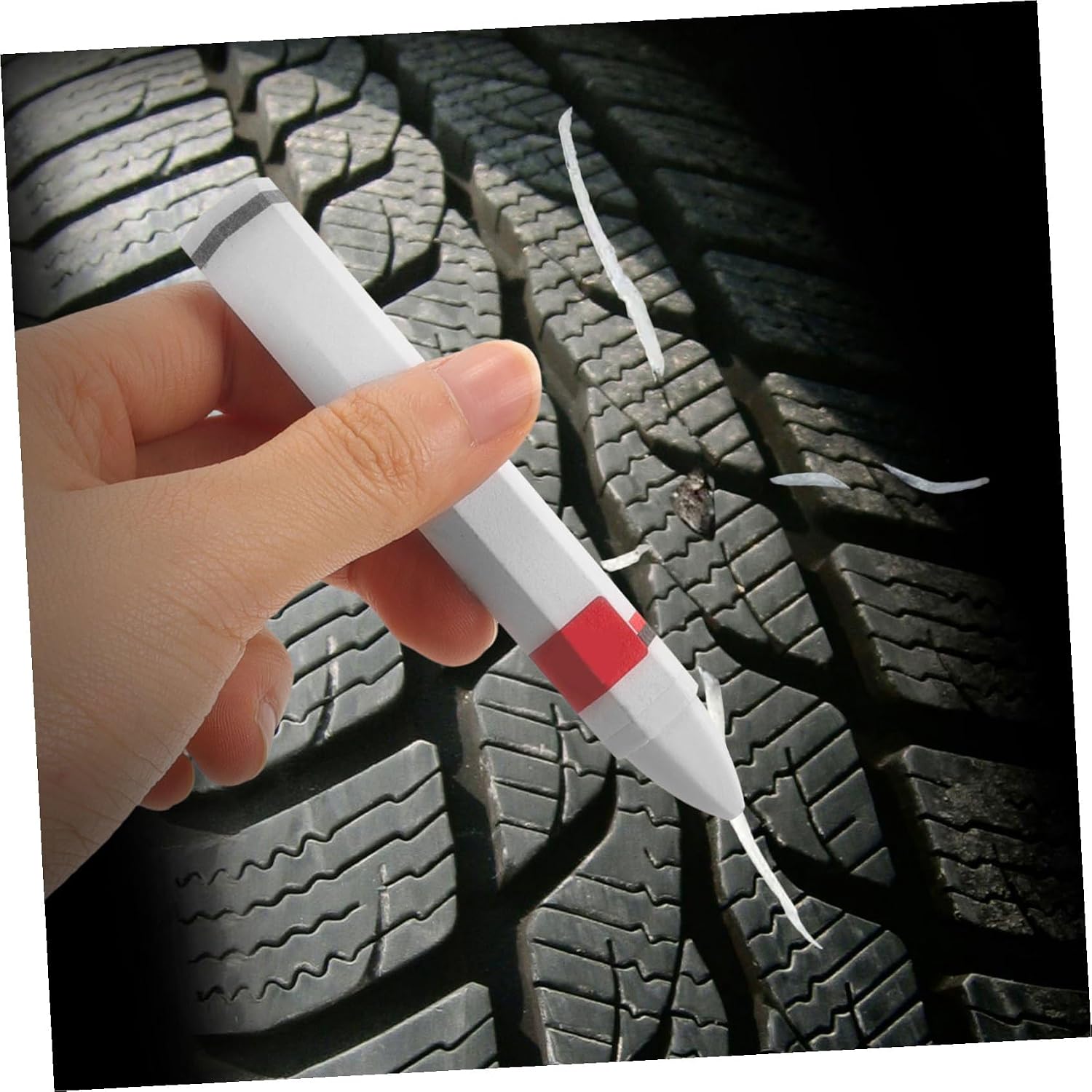 2pcs Tire Marking Pens for Car Tires Easy to Use for Automotive Supplies