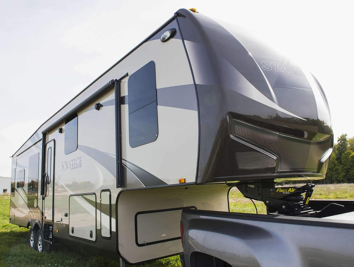 Lippert Components CURT L05 Air Ride 18K Fifth Wheel Pin Box – Internal Airbag with Built-In Strut Reduces Chucking, Jarring, Bounching; 18,000 lb. Rating.; Black Powder Coat Finish – 328492