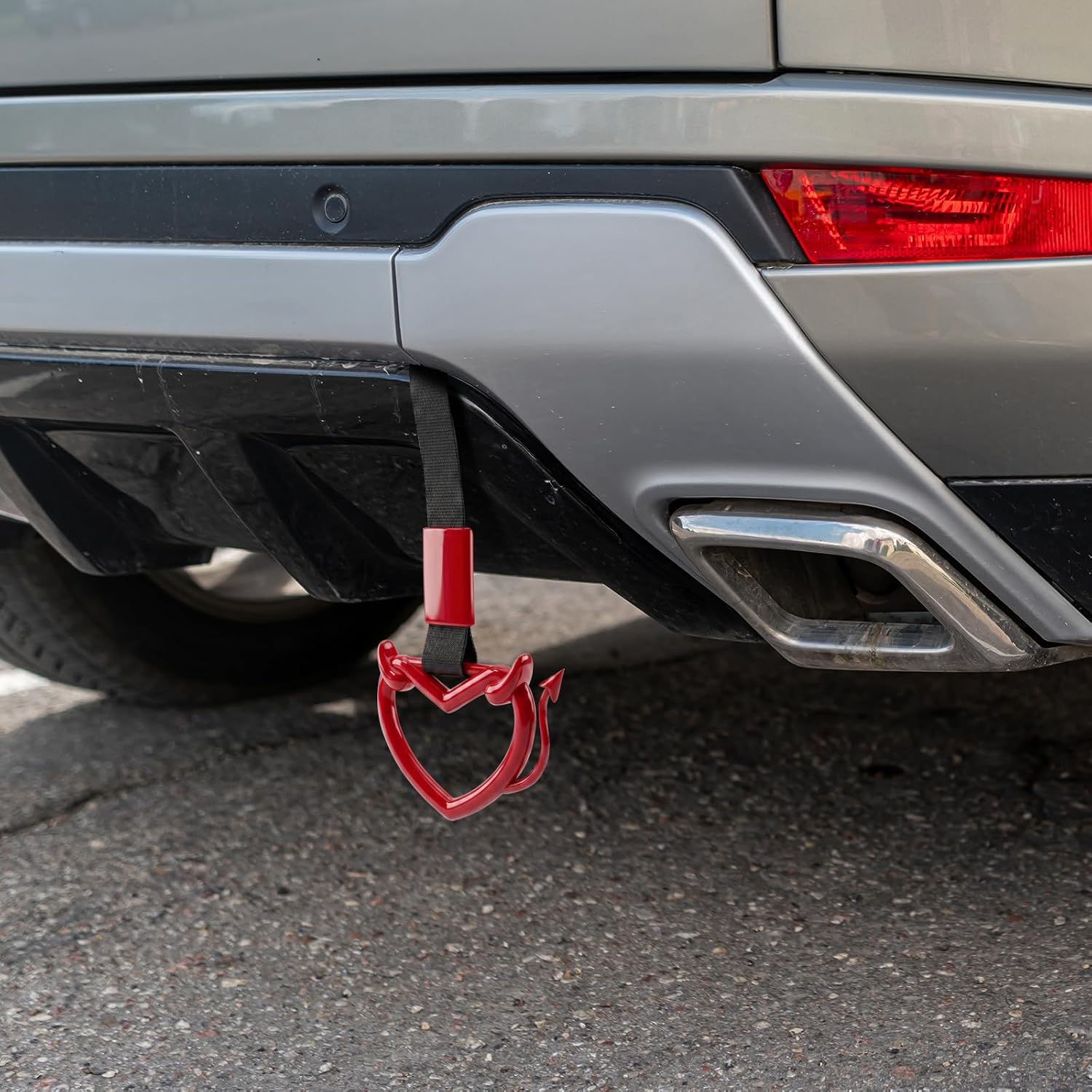 2 Pcs Devil Heart Shaped Car Handle Strap – JD M Drift Charm Rear Bumper Warning Ring Decor for Car Interior Exterior, Subway Bus Handle Accessory, Cute Heart Car Decor Gift (Red-Tail)