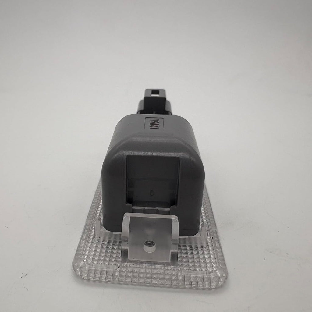 81330-58010 81330-0e010 Luggage Compartment Lamp Assy For:scion xb,prius,prius(plug-in hbd),prius v,ct200h,scion tc,venza,rx450h/350(jpp),highlander(nap),nx series,sienna,rav4(jpp),rav4,land cruiser