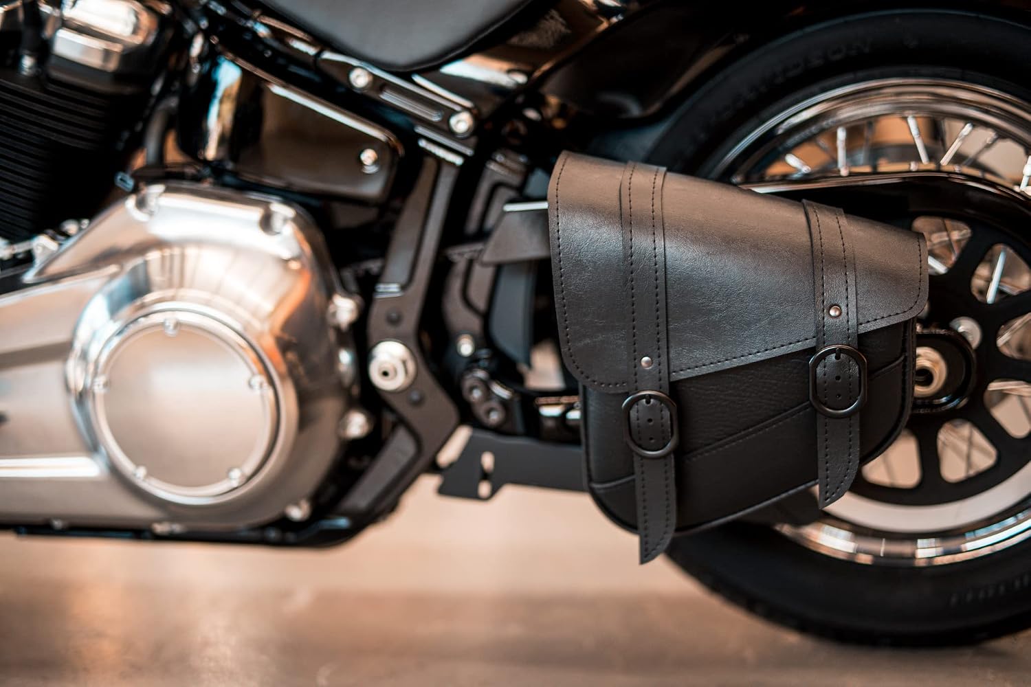 Dowco Willie & Max Black Jack Swingarm Bag - Black Buckle - Triangulated Swingarms - 59776-05,10.5" x 11.5" x 4.5"