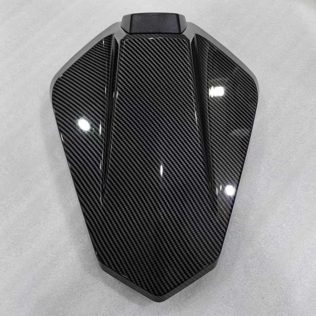 for KTM 125 200 250 390 Duke 2017 2018 2019 2020 2021 2022 2023 Motorcycle Rear Pad Pillion Passenger Seat Cover Fairing KTM200 (Carbon Fiber)