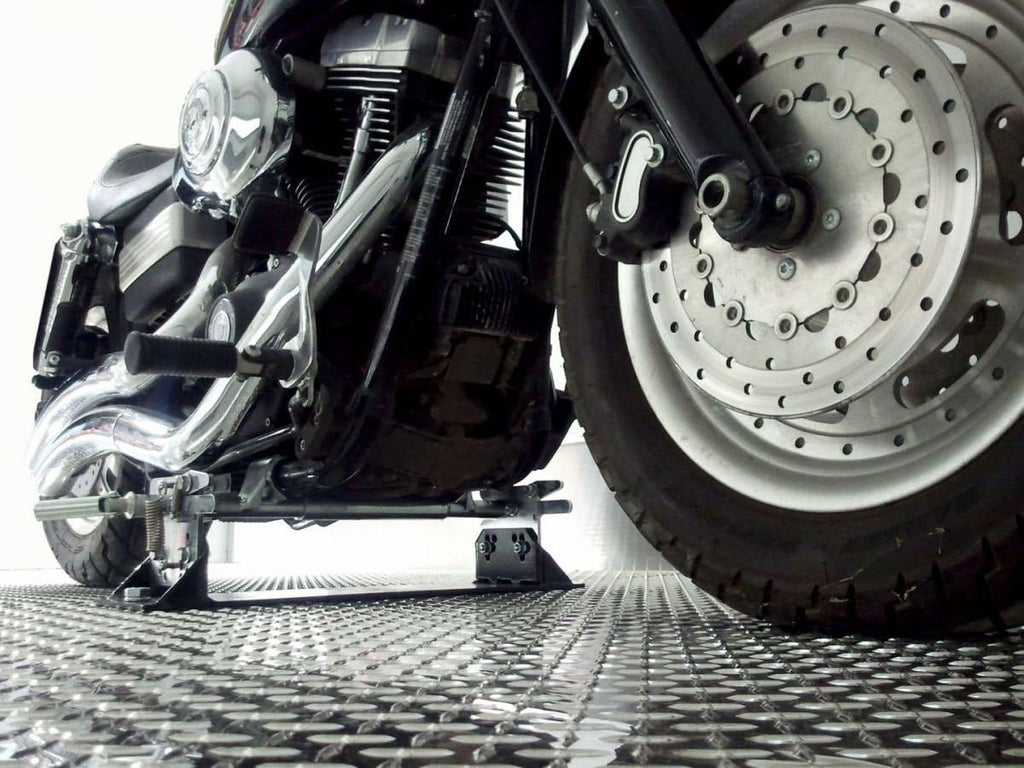 B&W Trailer Hitches Biker Bar - Compatible with Harley Davidson Softtail, Dyna, and V-Rod Models - MC2302