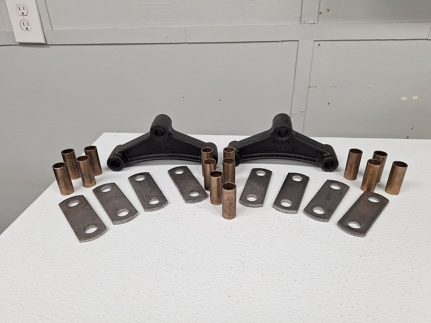 Assembled Short Equalizer Trailer Kit with Bronze Bushings & Shackle Straps