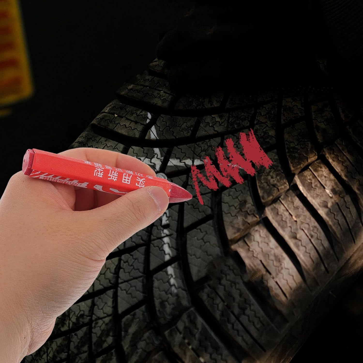 4pcs Red Tire Marking Crayons, Waterproof Wax Markers for Car Tires, Plastic Material with Fade Resistant Ink, for Marking Repair Positions on Glass and Metal Surfaces