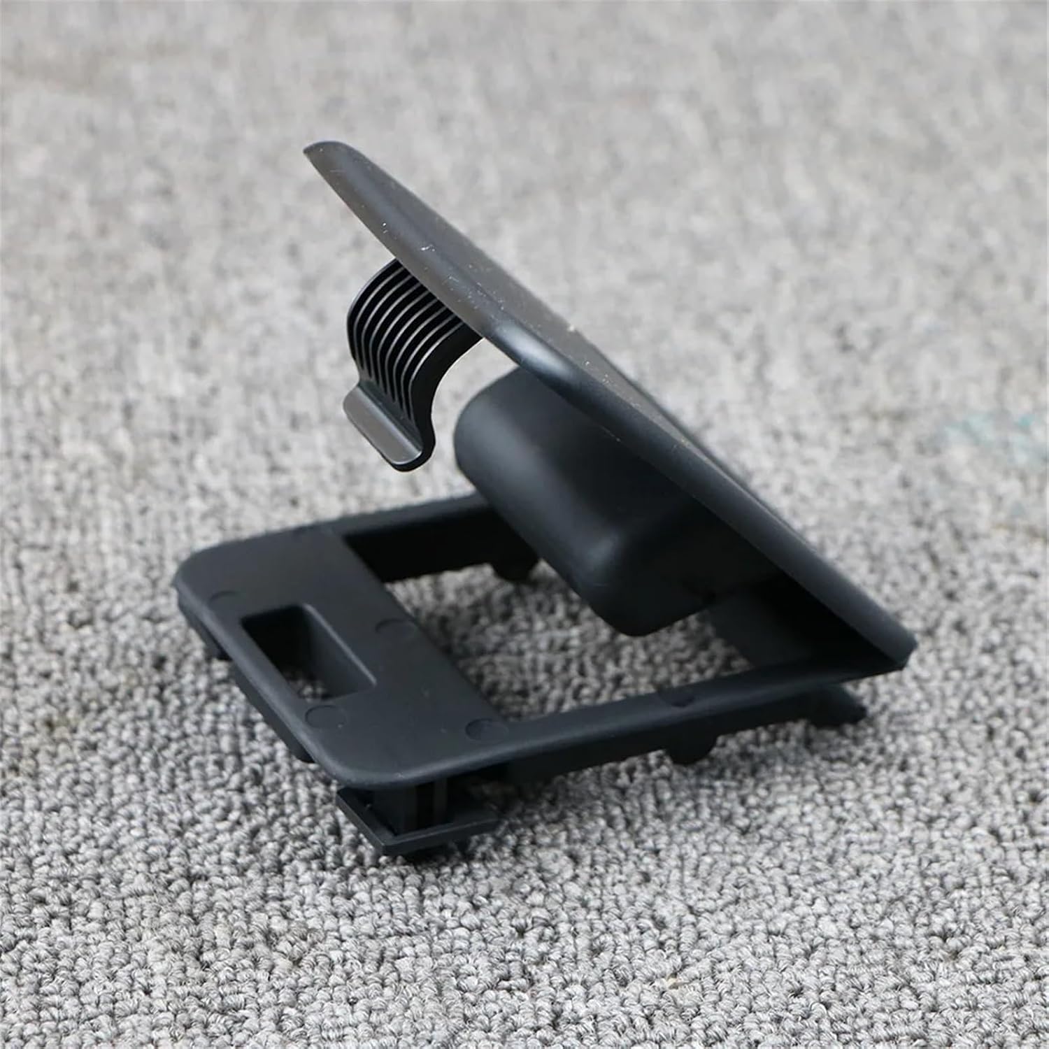 Auto parts For 4B5863627B Spare Tire Carpet Cover Trunk Liner Handle For VW For Jetta MK5 For Passat 2007-2015 For Audi A6 A4 1998-2005 For Skoda 00-08