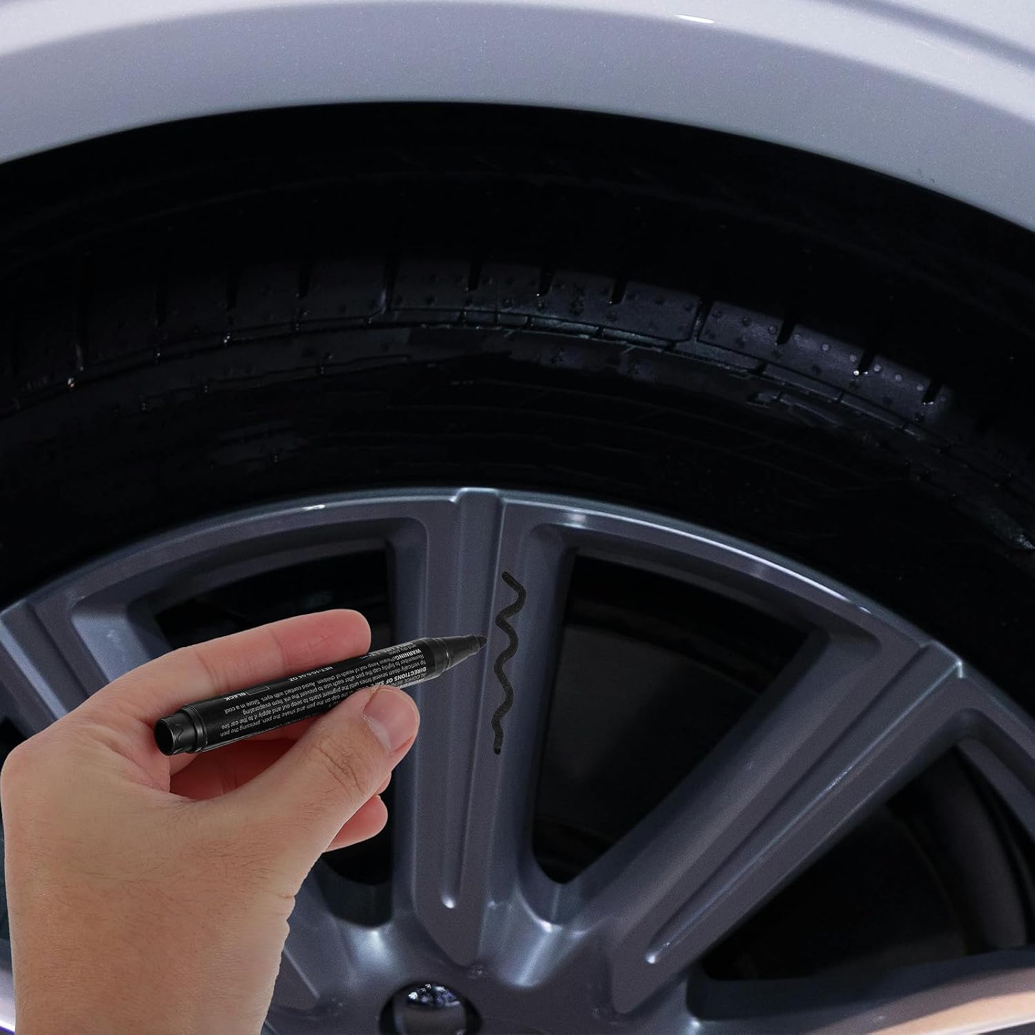 ibasenice 3pcs Car Tire Marking Paint Pens Oil-based Tire Markers Resistant to Peeling and Wear and Creative Marking