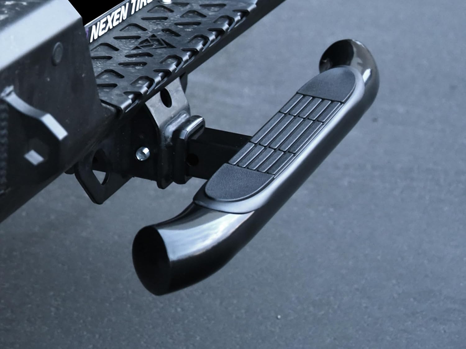 Armordillo 3" Round Tubing Steel Hitch Step for Class 4 Trailer Hitch in Black|2" Hitch Receiver Step Gloss Black 8718698