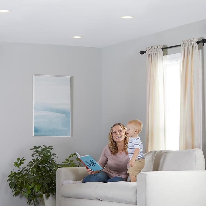 Amazon Basics Smart BR30 LED Light Bulb, Color Changing, Works - Image 8