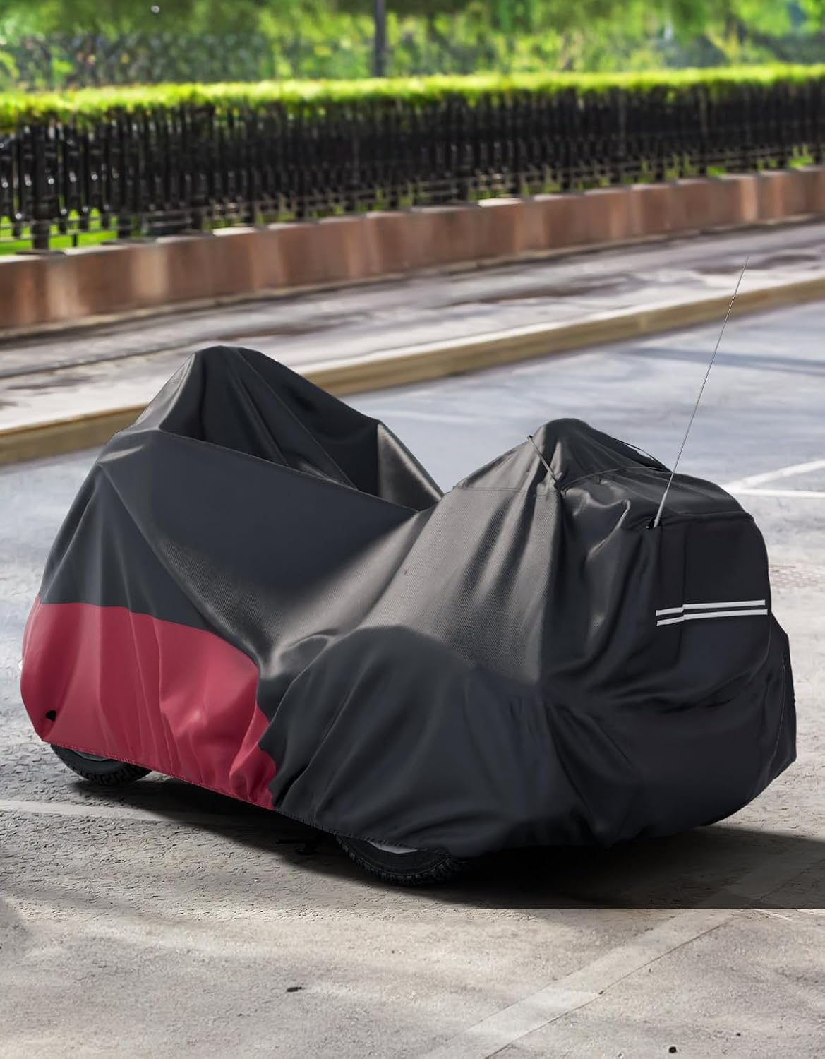 KEMIMOTO Heavy Duty 3 Wheel 420D Motorcycle Cover with Antenna Opening Compatible with Trike Models Freewheeler Tri Glide Ultra Goldwings Cover Waterproof Impermeable Outdoor All Weather Protection