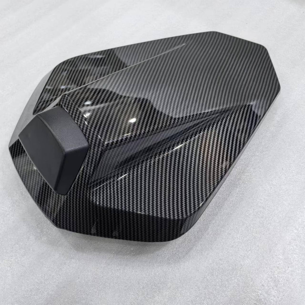 for KTM 125 200 250 390 Duke 2017 2018 2019 2020 2021 2022 2023 Motorcycle Rear Pad Pillion Passenger Seat Cover Fairing KTM200 (Carbon Fiber)
