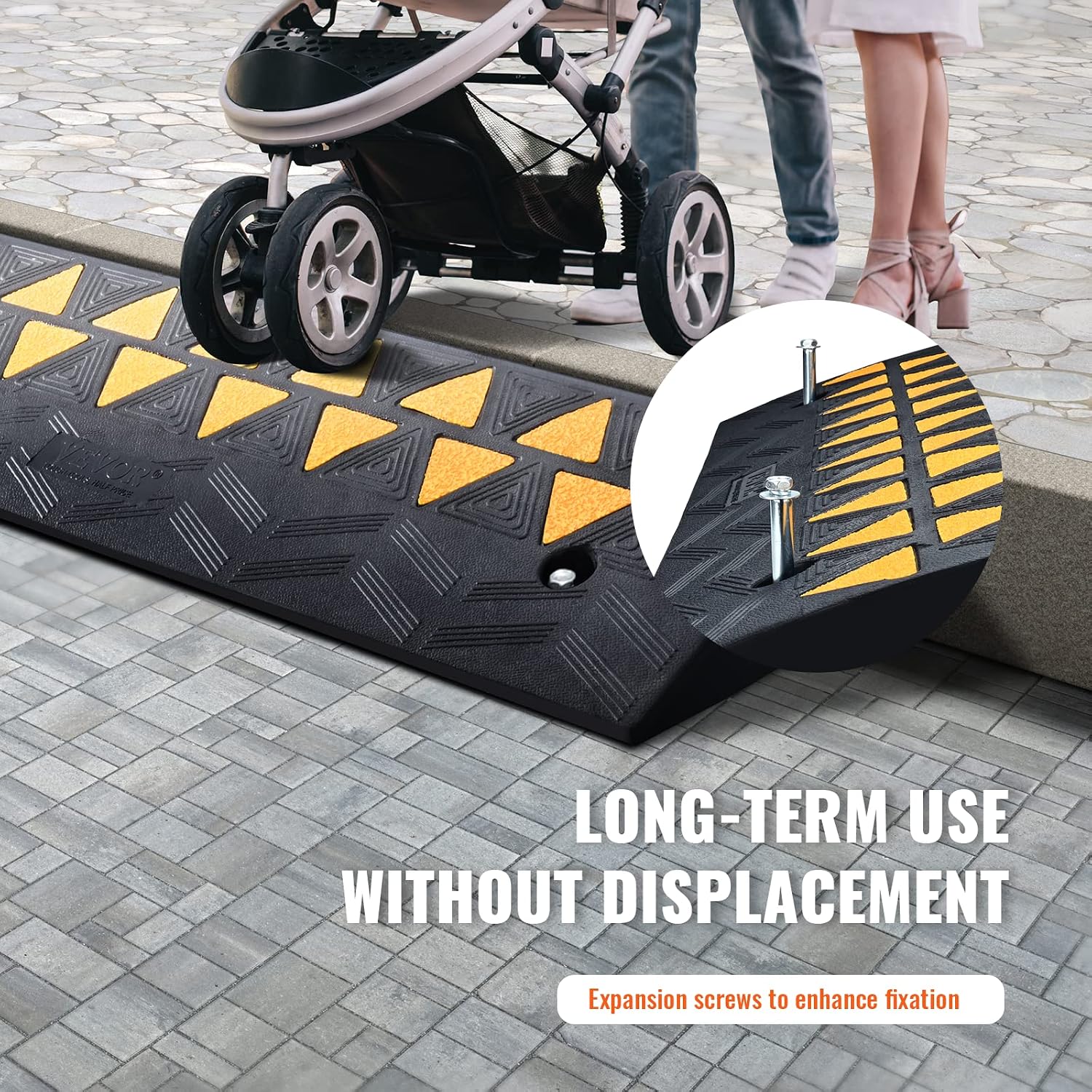 VEVOR Rubber Curb Ramp 3.5" Rise Height Sidewalk Curb Ramp, 10" Width 39.4" Length Driveway Ramp for Curb, 15T Heavy Duty Rubber for Forklifts, Trucks, Buses, Cars, Wheelchairs, Bikes