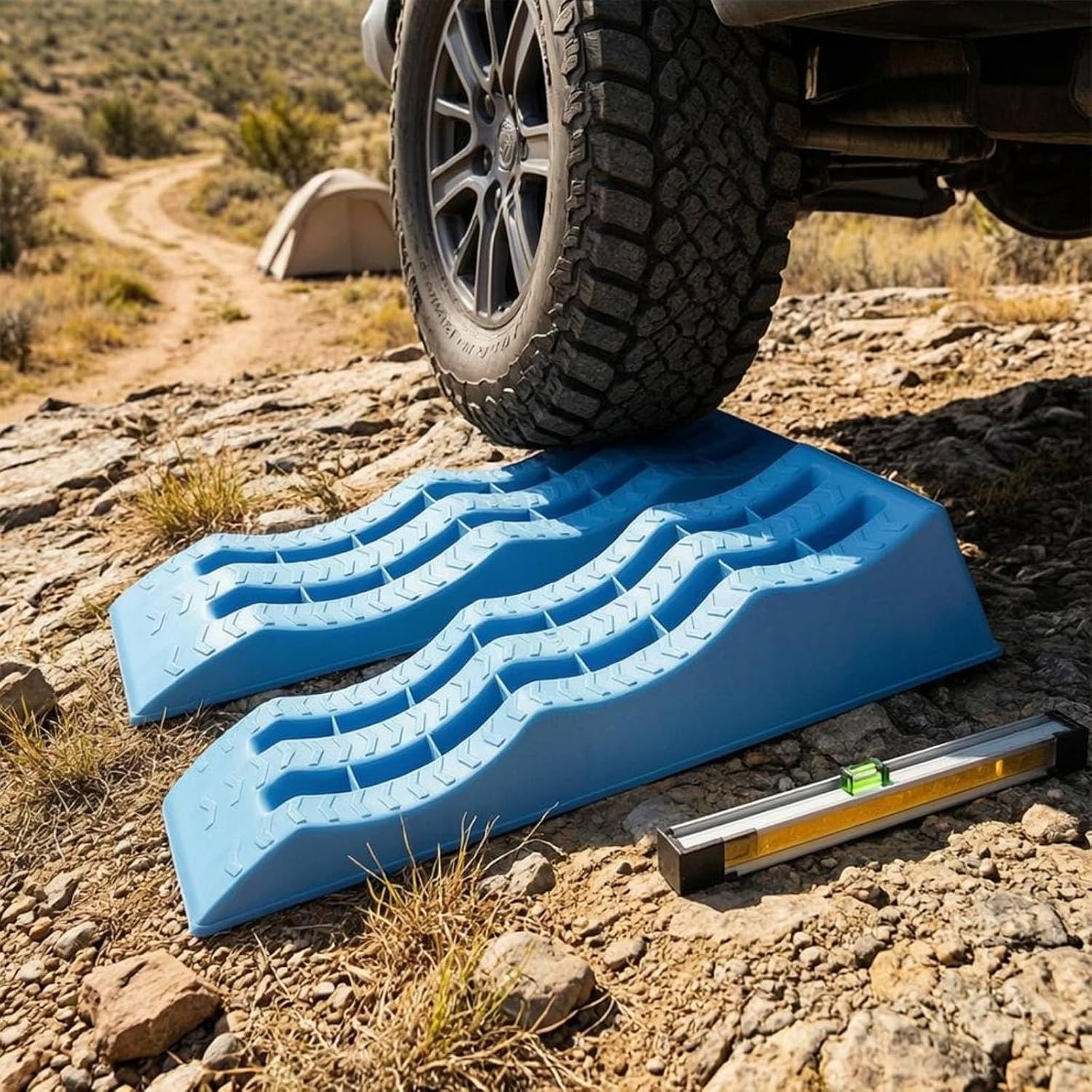 Generic Vehicle Leveling Block Wheel Ramp Chock Stabilizing Tire Support Three-Tiered Polypropylene Structure Suitable for RV Camping Gift Giving, Gray