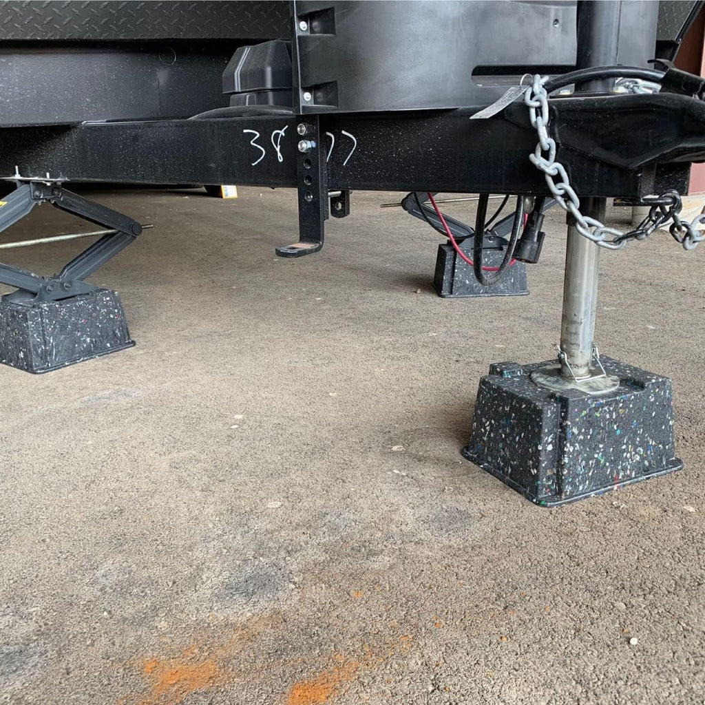 OX BLOX Heavy Duty Trailer Jack Block - 10,000 lb Capacity - Made in USA | RV Leveling Blocks & Stabilizer Pads; 100% Recycled Plastic; For Tongue Jack, 5th Wheel, Camper, Travel Trailer & More