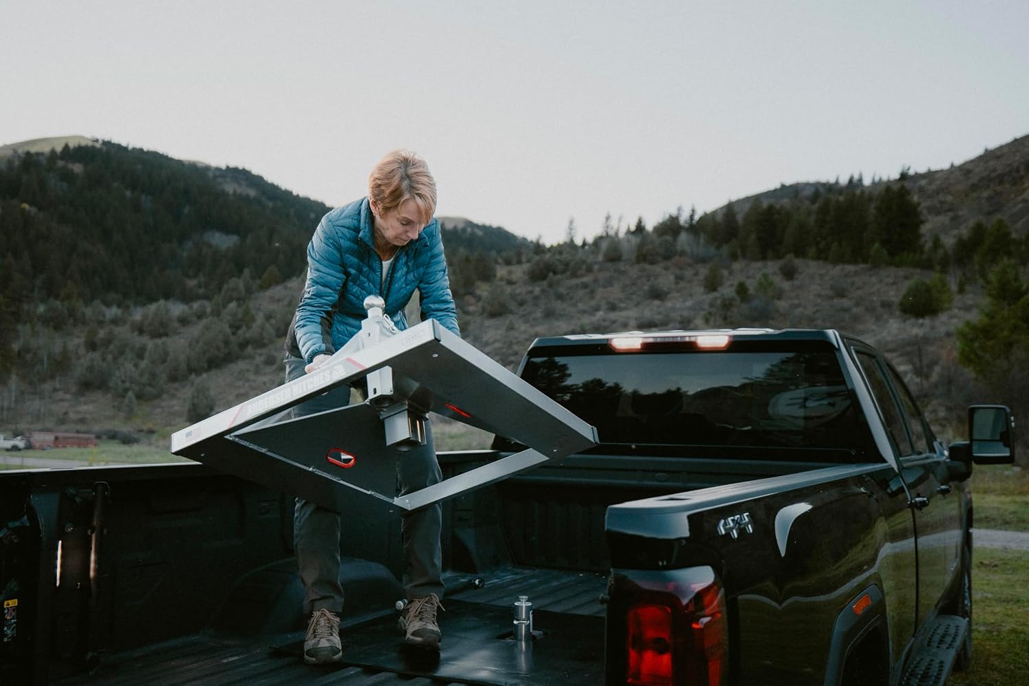 ANDERSEN HITCHES | Ultimate 5th Wheel Connection (Toolbox Model) | 13" Tall Base, 24,000 lbs GTWR, 4,500 LBS Tongue Weight | 3220-TBX