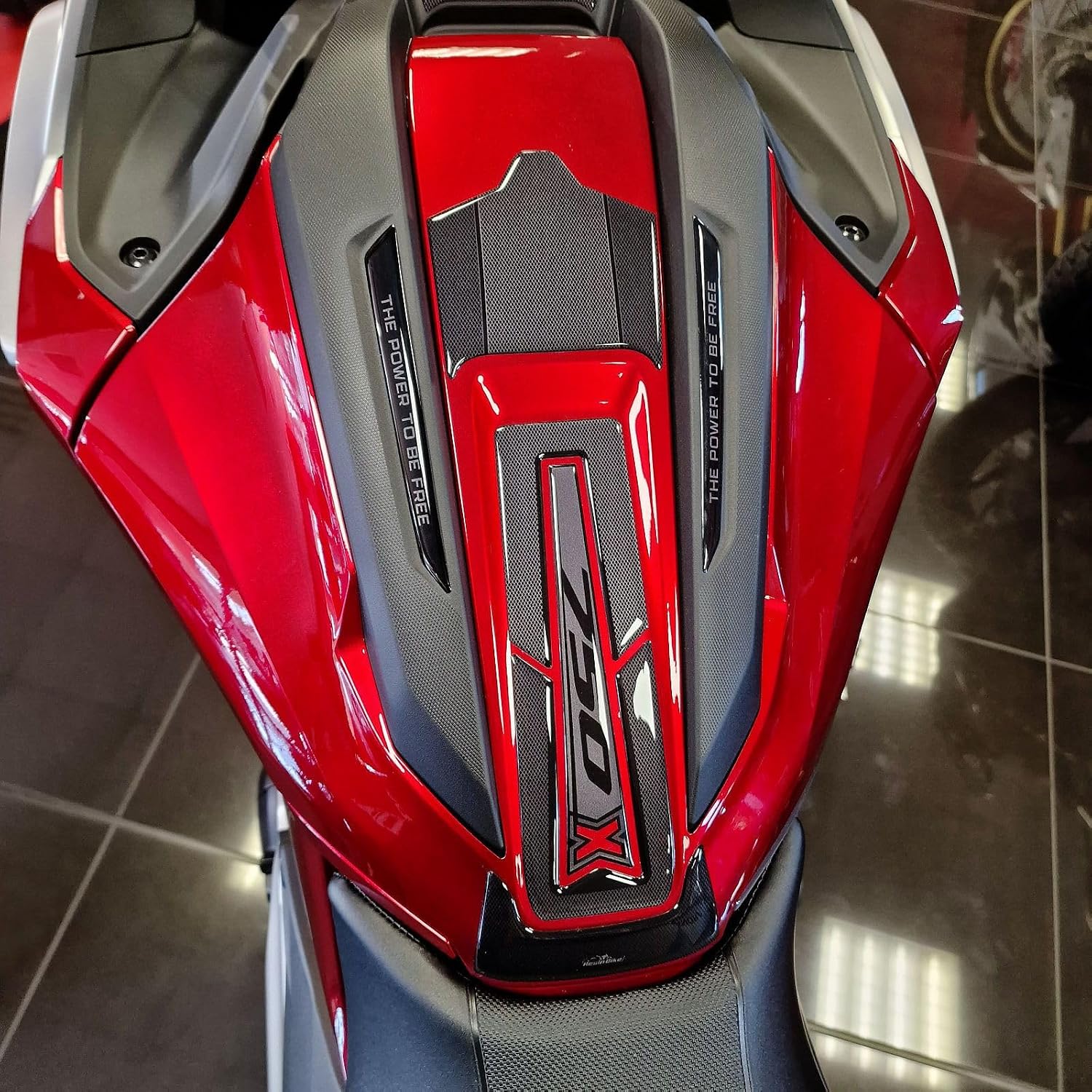 Resin Bike Motorcycle Stickers Compatible with Honda NC750X 2021-2023. Motorcycle Protection Tank from Bumps and Scratches. 3D Stickers Resin - Made in Italy