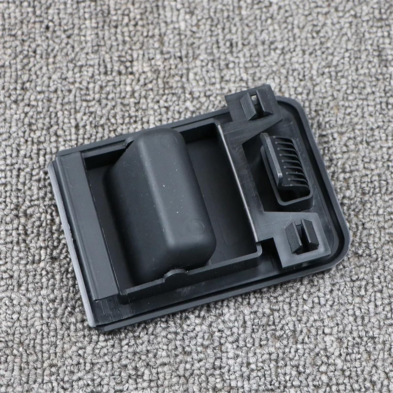 Auto parts For 4B5863627B Spare Tire Carpet Cover Trunk Liner Handle For VW For Jetta MK5 For Passat 2007-2015 For Audi A6 A4 1998-2005 For Skoda 00-08