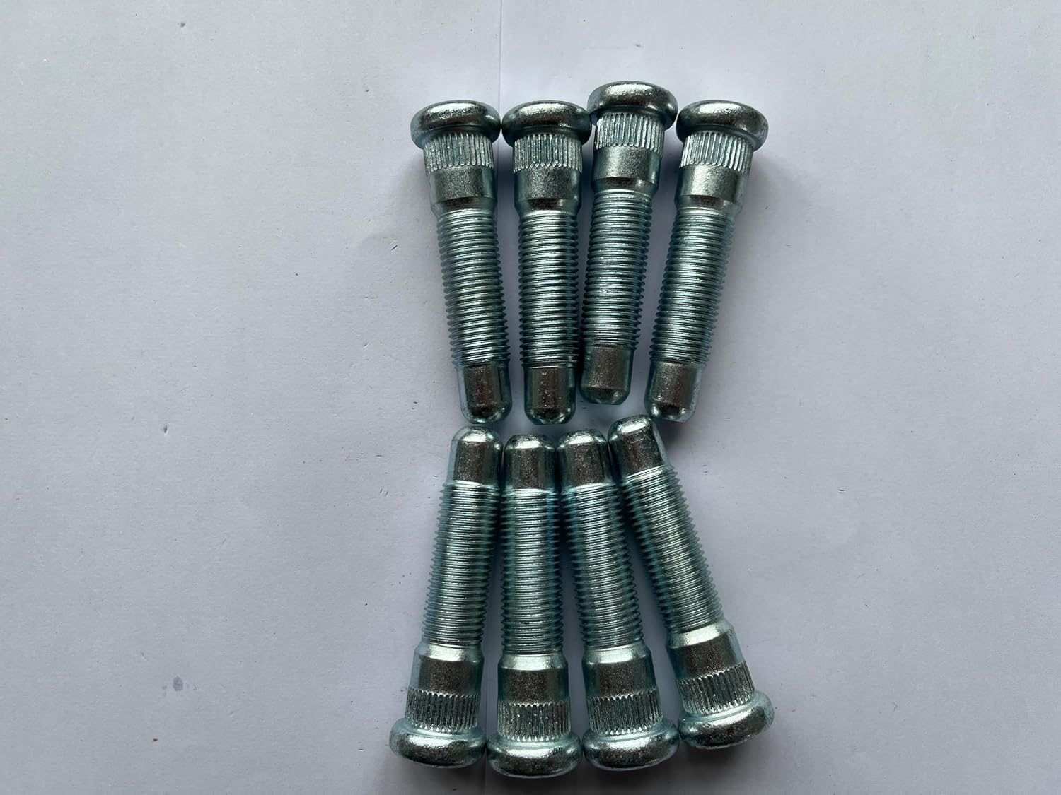 8pcs M14*1.5 15.8mm Knurl Serrated Stud 610-428 Replacement for Chevrolet Silverado 2500 3500 Express GMC Sierra Savana 2500 3500 Yukon 8-Lugs Wheel