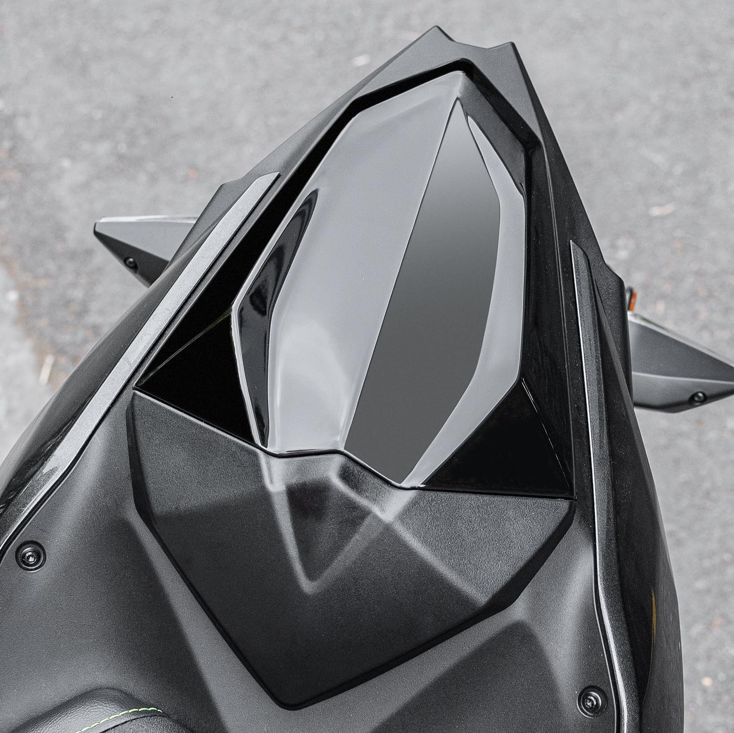 Motorcycle Rear Seat Cowl Fit for Ninja 500 Z500 2024 2025 2026 ABS Plastic Passenger Pillion Solo Fairing Cover Tail, Gloss Black