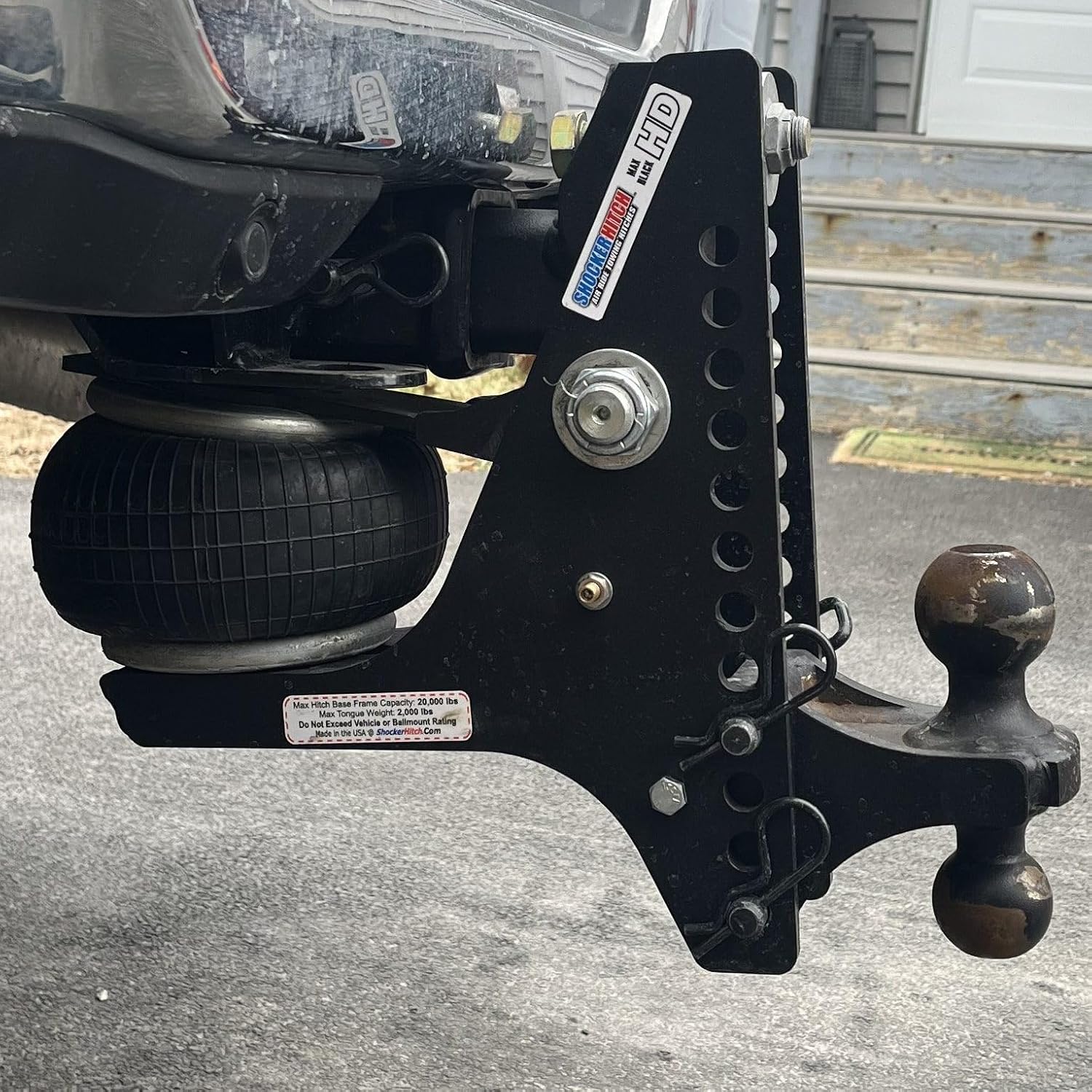 Shocker HD Max Black Super Drop Air Hitch Fits 2-1/2" Hitch & Has Black Combo 2" & 2-5/16" Balls - 20,000 lbs
