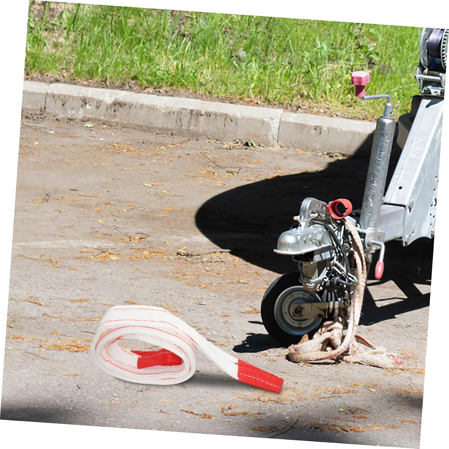 Lifting Sling Strap with High Strength Flat Webbing Heavy Duty White and Made from Wear-Resistant Fabrics for Industrial Use Suitable for Crane, Vehicle Recovery Towing