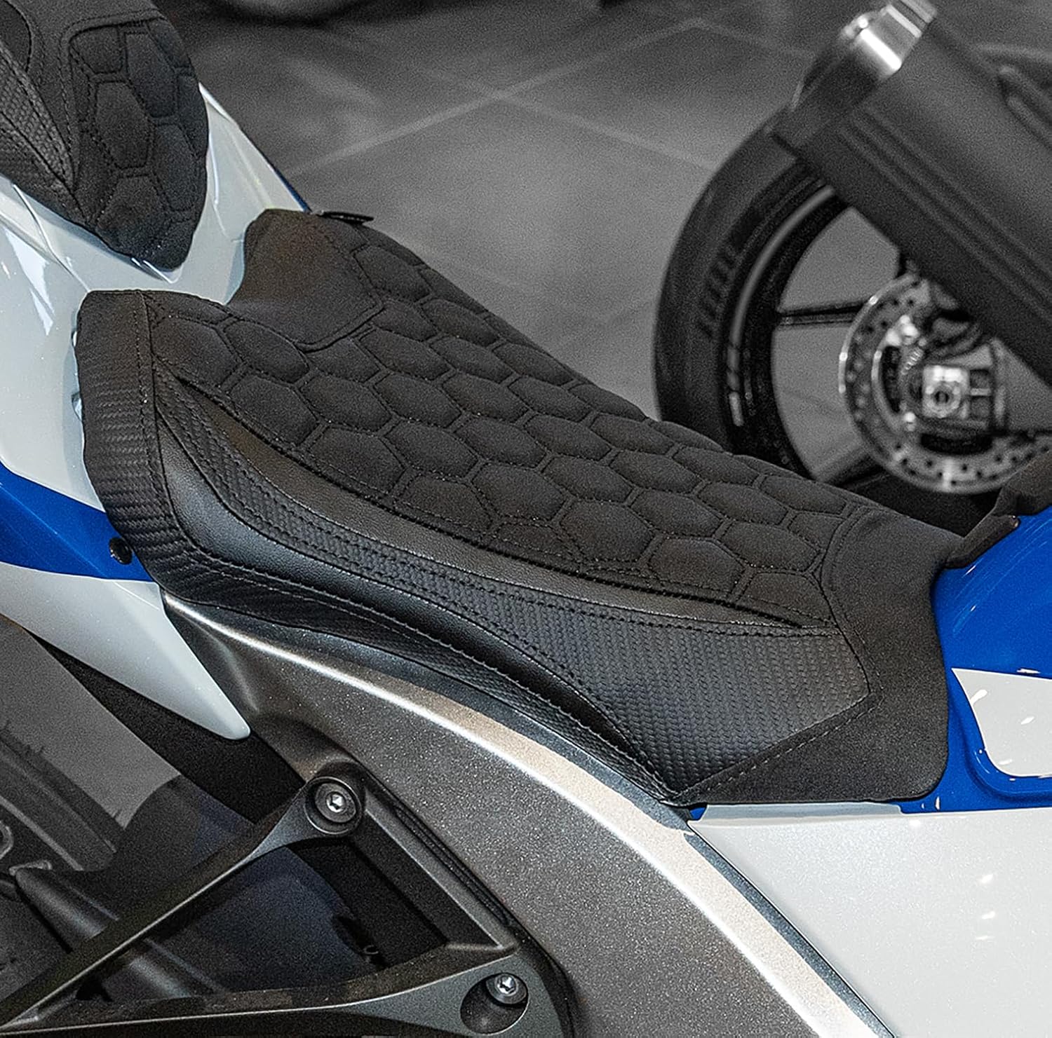 Motorcycle Driver Seat Pad for Ninja ZX-10R ZX-10RR 2021-2025 Front Rider Cushion Pressure Relief Saddle, Front-Carbon Fiber Look