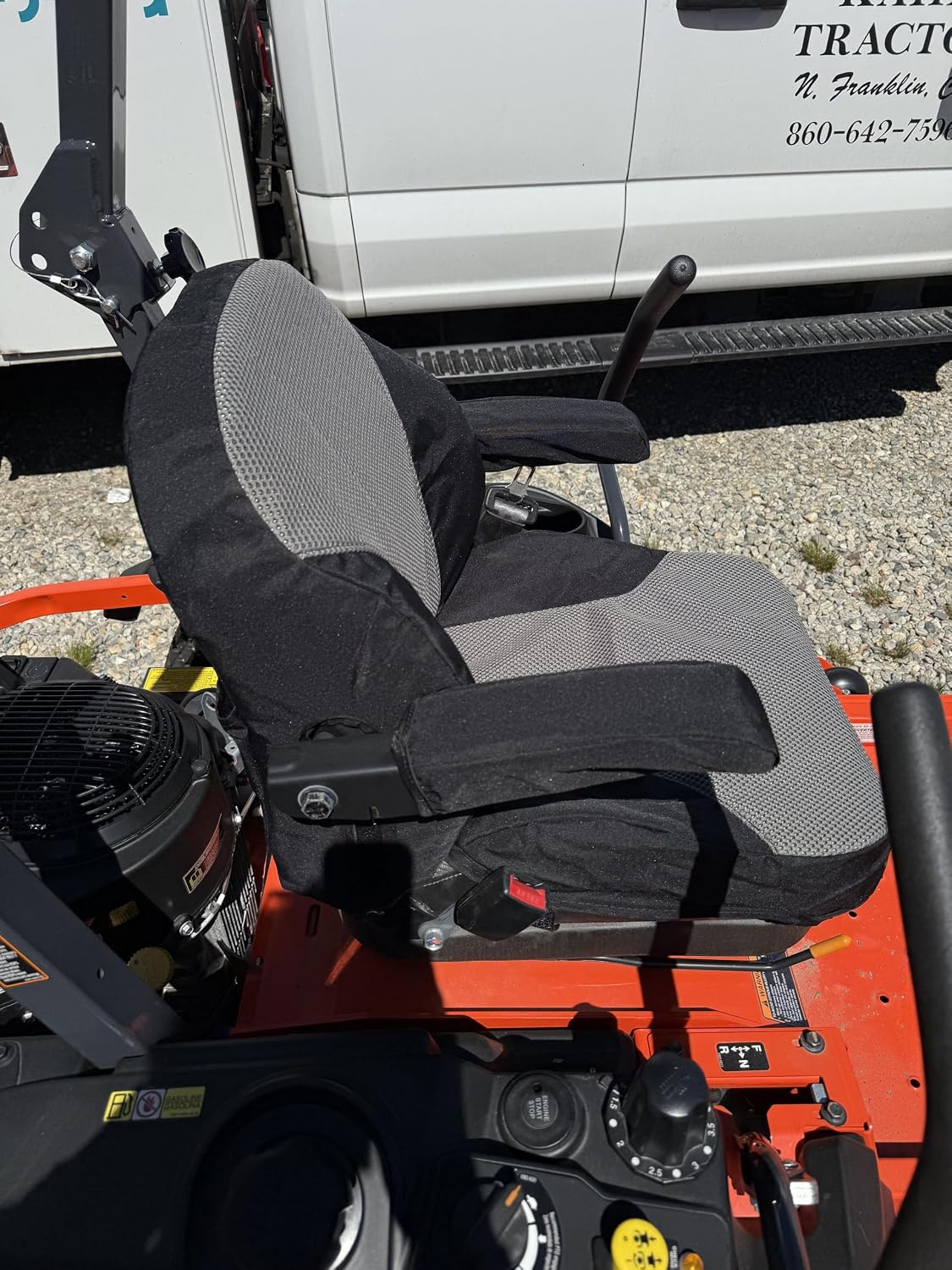 Durafit Seat Covers, Custom Fit Kubota 400 Series, Ferris 800, SCAG Tiger Turf,Tiger Cat Cheetah 11,Bobcat ZT 3500, 5000, 6000 Zero Turn Mowers in Black Endura with Airtex Inserts. Knob on Base.