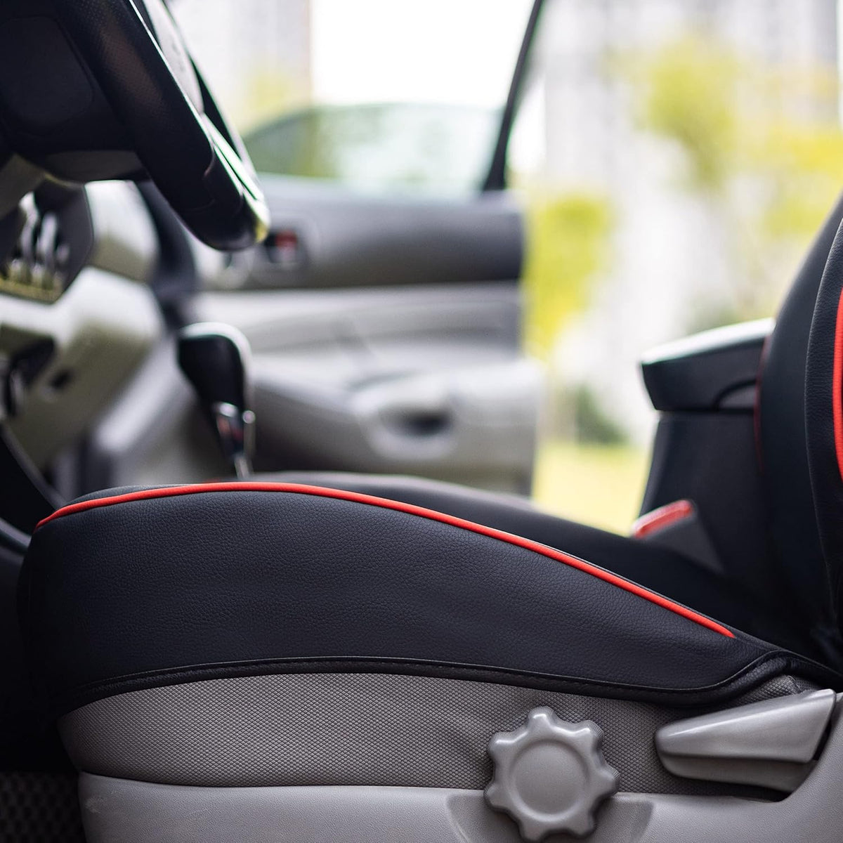 luckyman club 2005-2015 tacoma custom fit seat covers, side view
