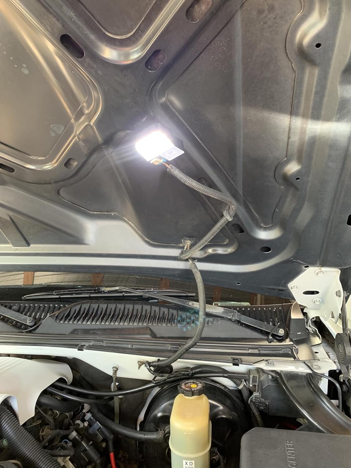 iJDMTOY Super Bright White 18-SMD Full LED Under Hood Light w/5ft Power Cord Harness Compatible With Chevy/GMC Silverado/Sierra, Suburban/Tahoe Avalanche Trailblazer Yukon Envoy; Cadillac Escalade