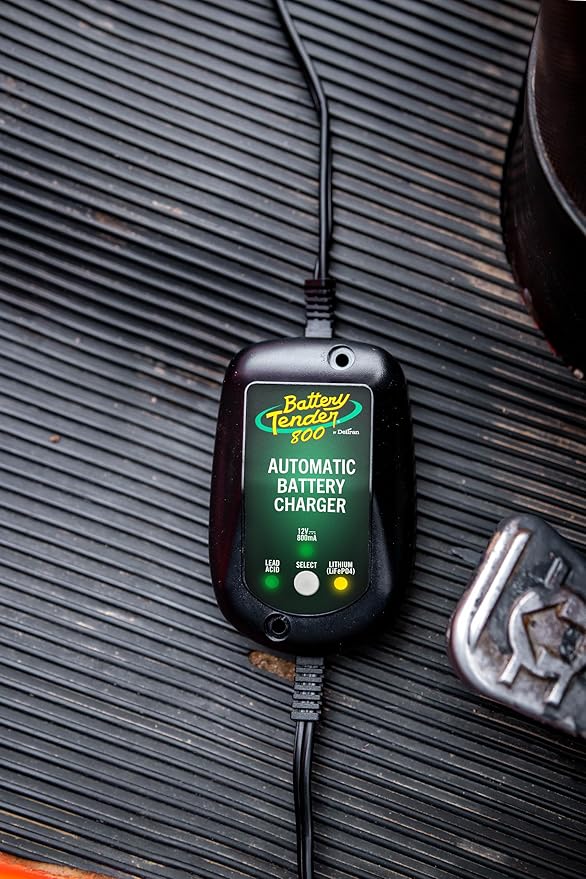 Battery Tender 800 is a SuperSmart Battery Charger that will Constantly Monitor - Image 4