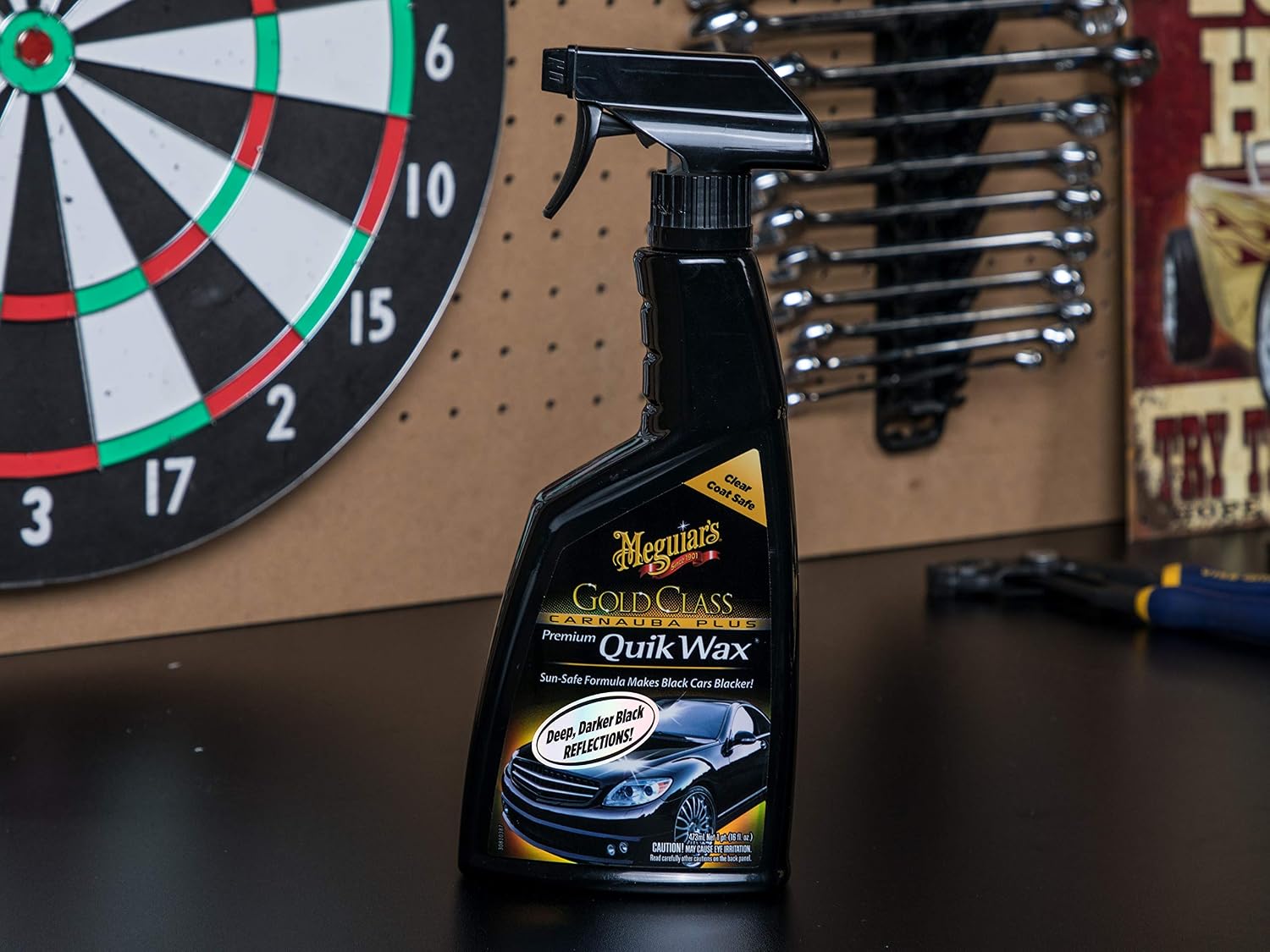 Meguiar's G7716 Gold Class Carnauba Quik Wax, Special Blend for Richness and Shine, Clear Coat Safe Meguiar's Quik Wax, Spray that Leaves Lasting Results without Residue, 16 Oz Containe