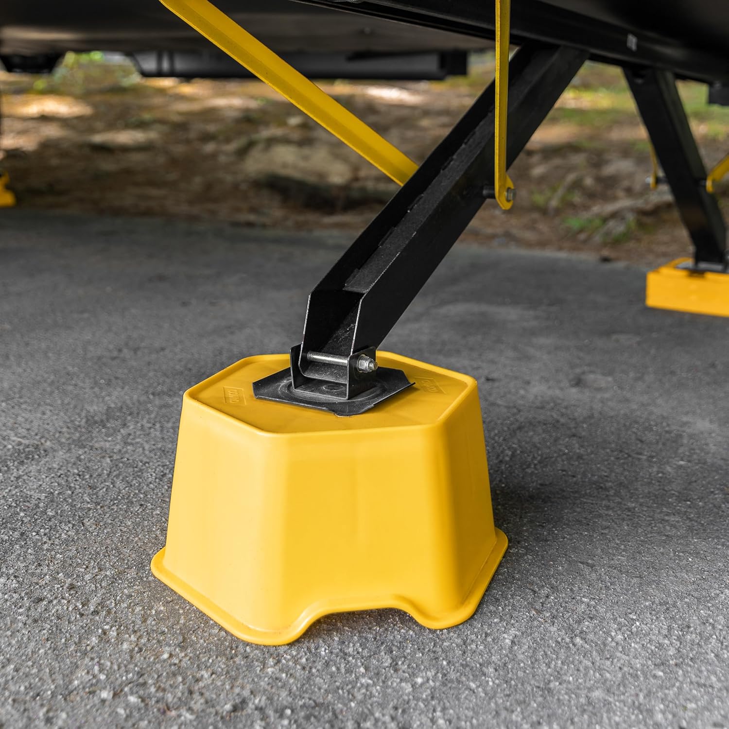 Camco Stabilizer RV Jack Support - Features 7” of Lift & Extra Stability for Camper Jacks - Rated for 6,000 lbs & Works w/ 10” Round Jack Pads - Nested Design for RV Storage and Organization (44421)