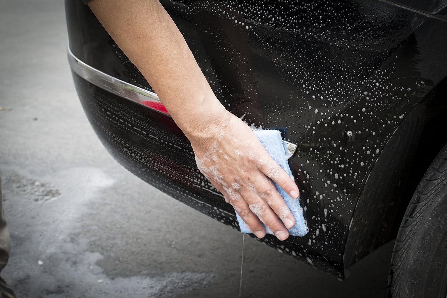 Bug Removing Sponge (6 Pack) - No Scratch - Cars, Trucks, RVs, and Boat
